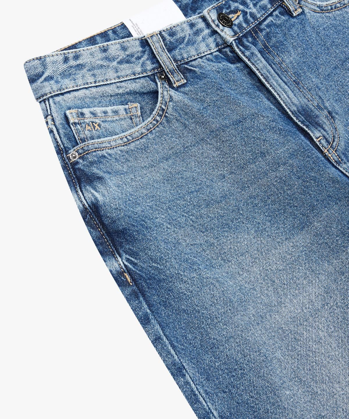 아르마니 익스체인지(ARMANI EXCHANGE) 여성 보이프렌드 크롭 데님 팬츠 _블루_A425140500