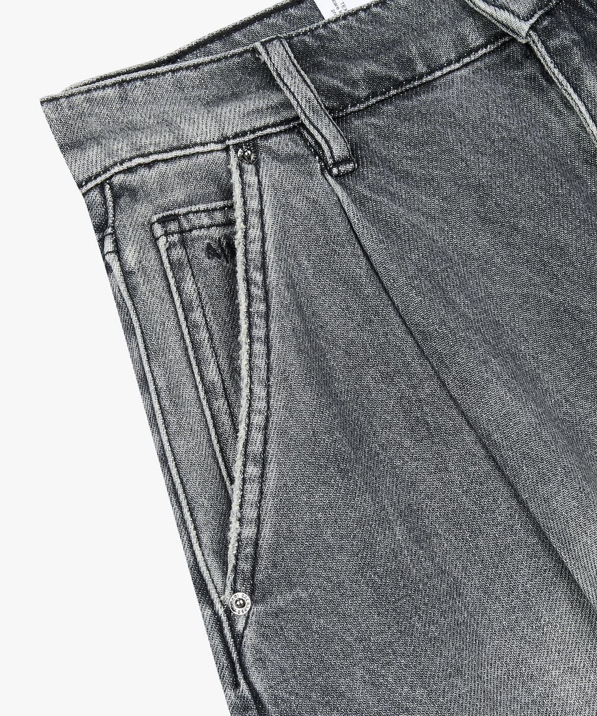 아르마니 익스체인지(ARMANI EXCHANGE) 여성 원 턱 플리츠 슈퍼 와이드 데님 팬츠 _그레이_A425340511