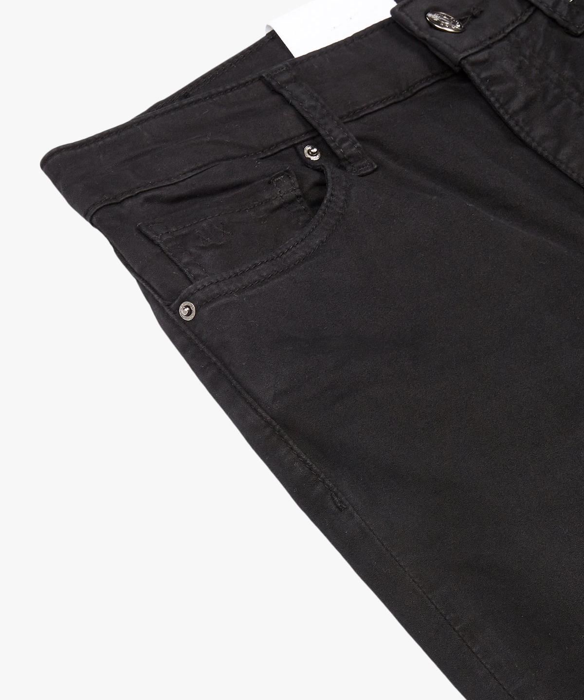 아르마니 익스체인지(ARMANI EXCHANGE) 여성 로고 레더 패치 데님 진 _블랙_A424340500