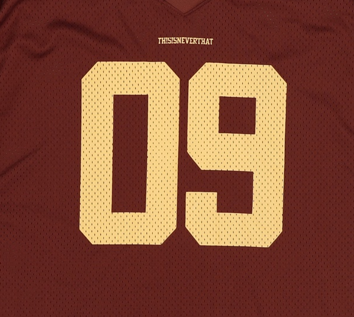디스이즈네버댓(THISISNEVERTHAT) Mesh Football Jersey Burgundy XL