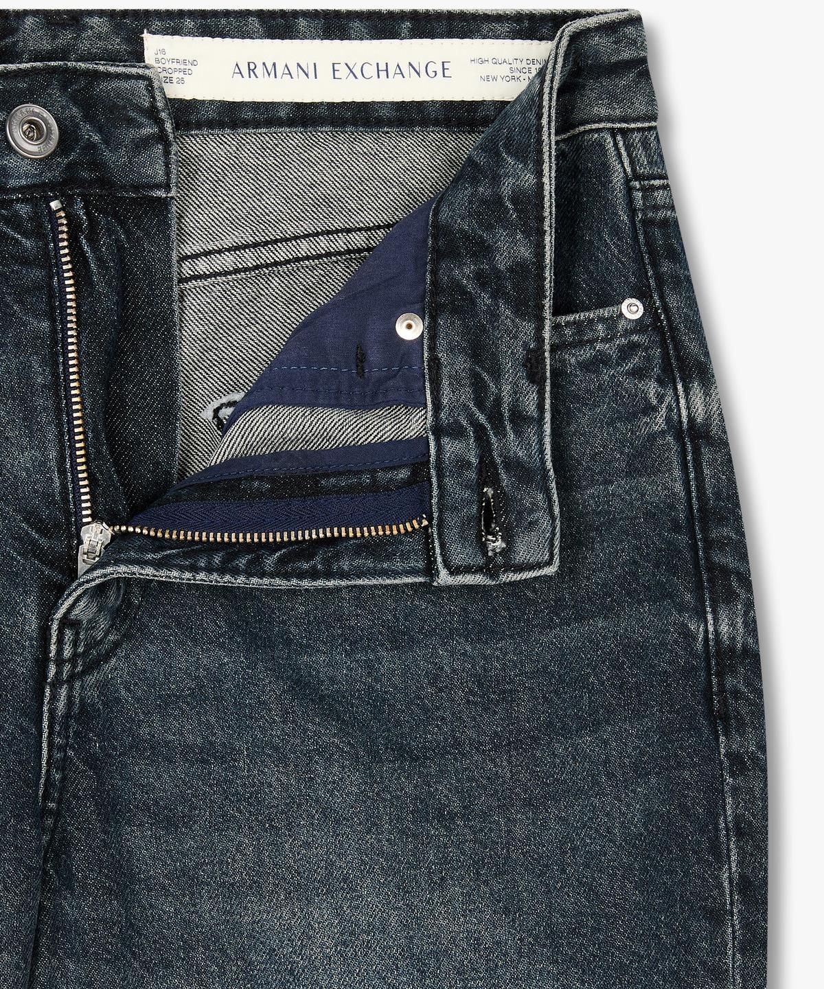 아르마니 익스체인지(ARMANI EXCHANGE) 여성 워싱 디테일 크롭 데님 팬츠 _다크블루_A425340504