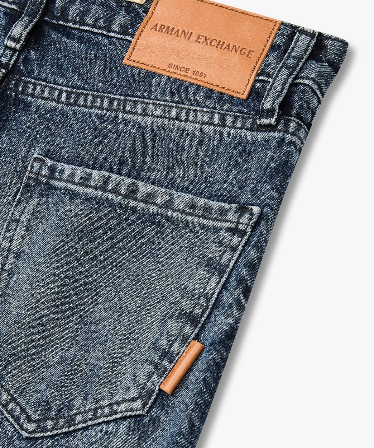 아르마니 익스체인지(ARMANI EXCHANGE) 여성 미드라이즈 테이퍼드 데님 팬츠 _블루_A425340509