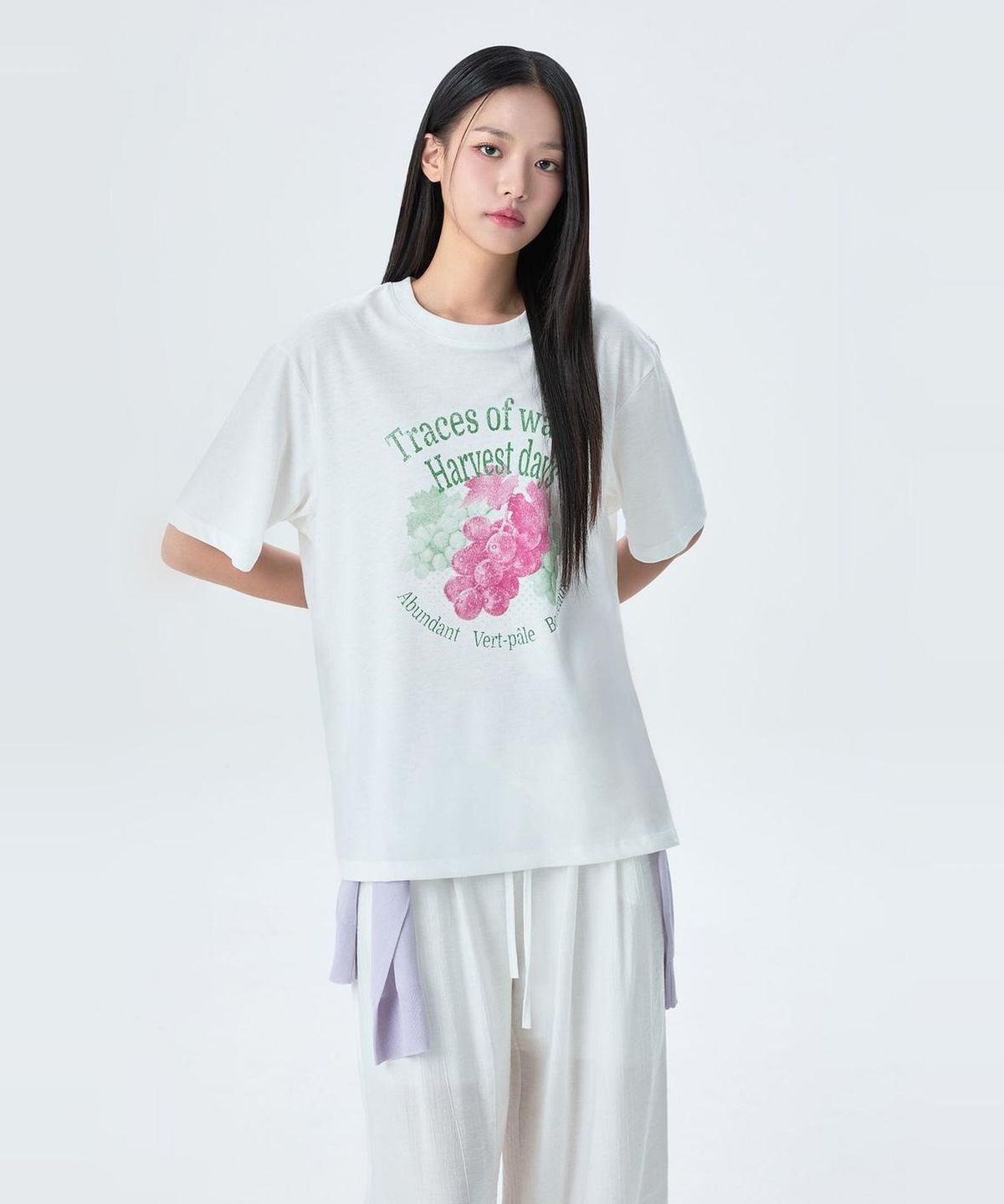 미쏘(MIXXO) 오버핏 과일 그래픽 티셔츠_MIWHWG928A