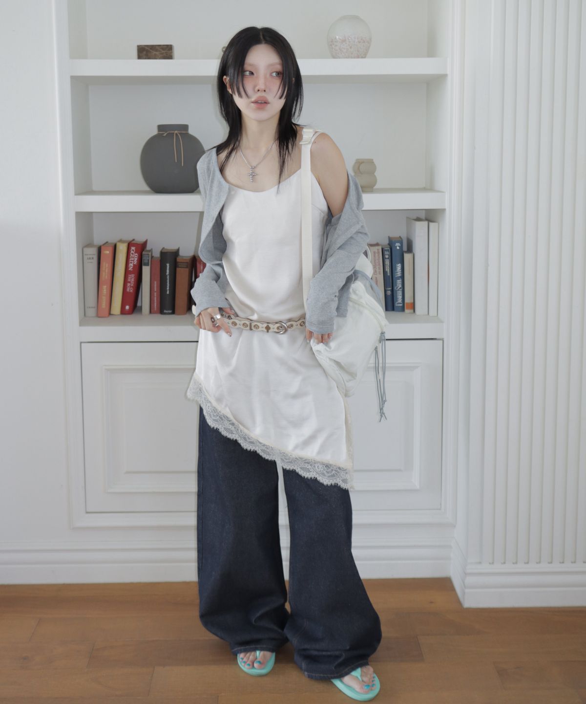 미쏘(MIXXO) 뒤포켓 벌룬핏 데님_MIWTJG976J