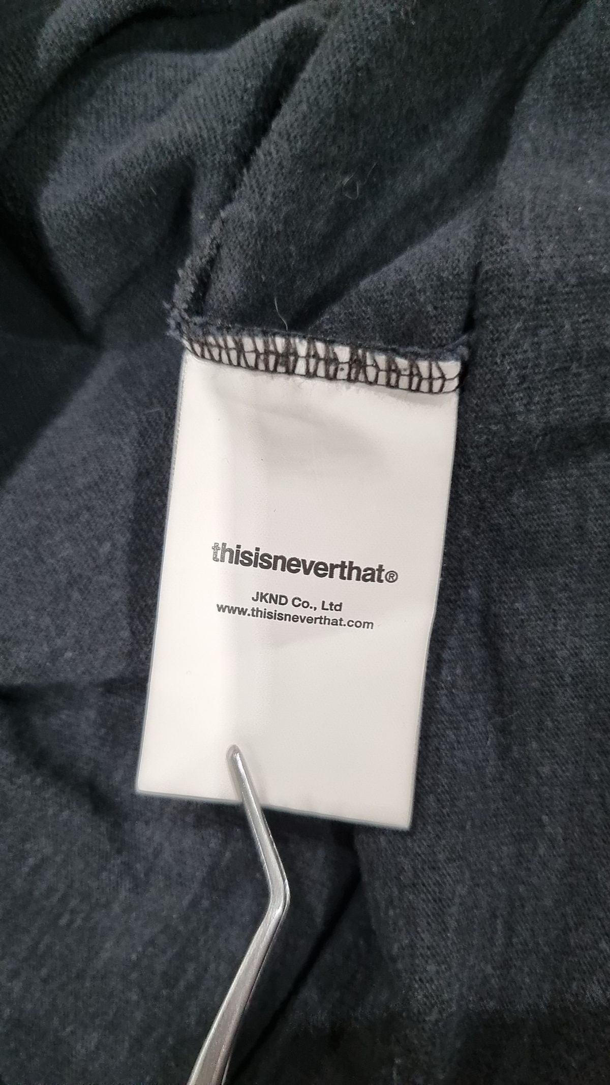 디스이즈네버댓(THISISNEVERTHAT) 반소매 티셔츠 S