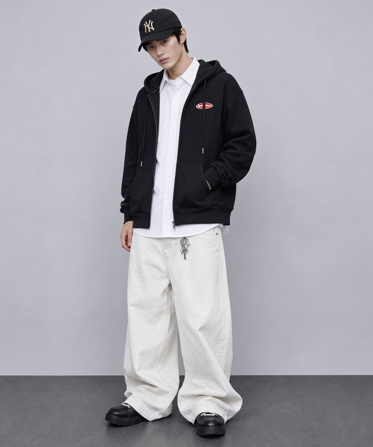 아티스트웨어(ARTISTWEAR) 블랙본클럽 후드집업 - 2COLOR