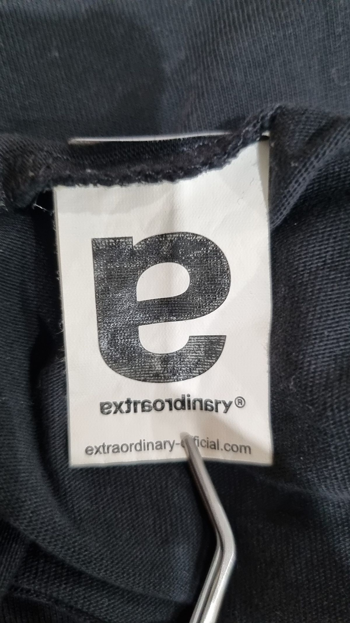 엑스트라오디너리(EXTRAORDINARY) 반소매 티셔츠 FREE