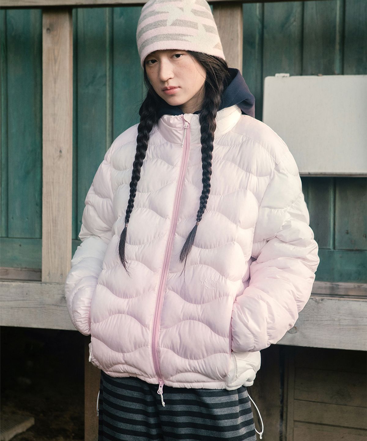 카비시(CAVISH) SOFT AIR HIGH-NECK PADDED JACKET CLOUD PINK(CV2GFUB902A)