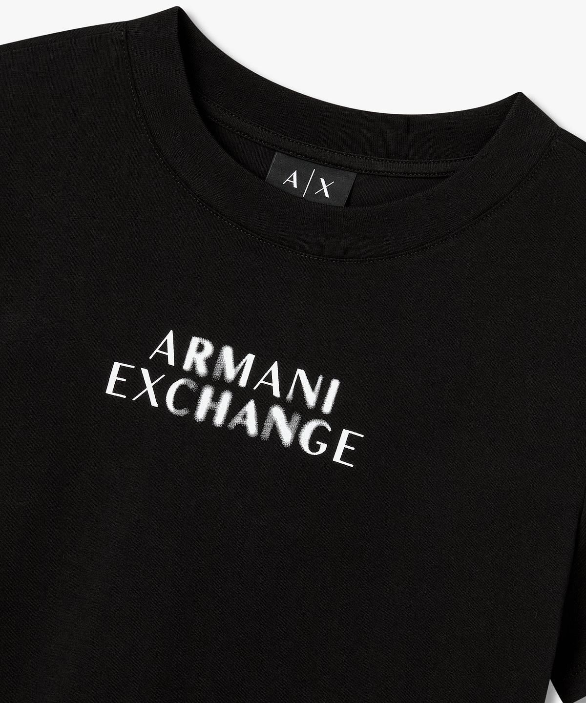 아르마니 익스체인지(ARMANI EXCHANGE) 여성 로고 디테일 크루넥 티셔츠 _블랙_A426130517