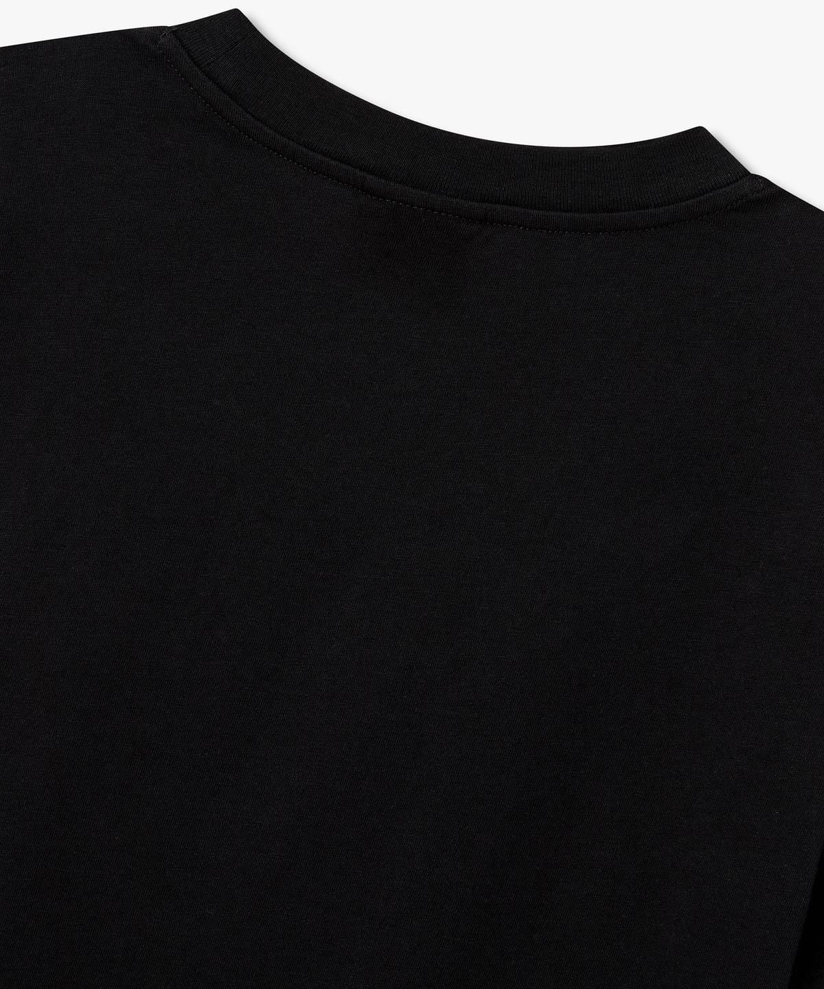 아르마니 익스체인지(ARMANI EXCHANGE) 여성 큐피트 앤 로고 프린트 티셔츠 _블랙_A426130513