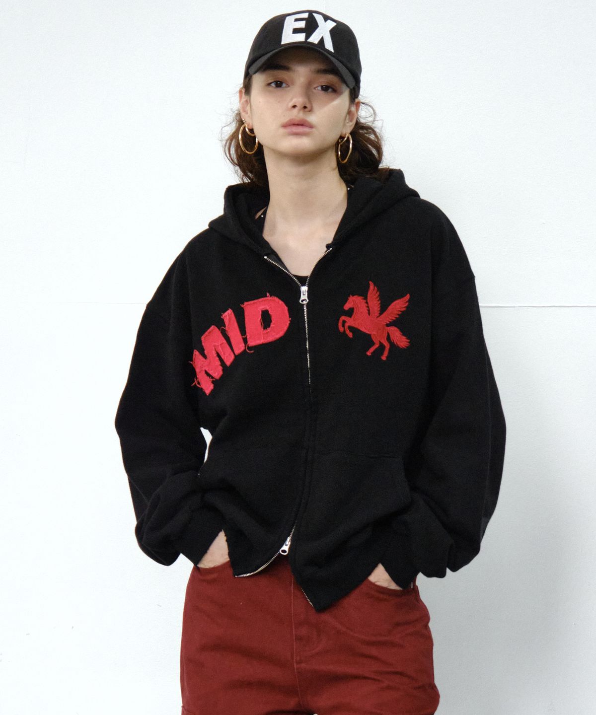 미드나잇 무브(MIDNIGHT MOVE) mid horse zip up (black)