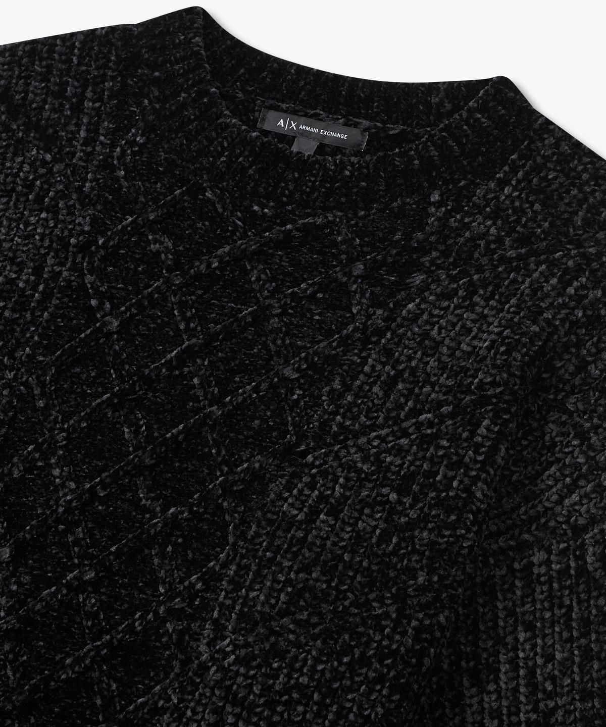 아르마니 익스체인지(ARMANI EXCHANGE) 여성 드롭 숄더 크롭 니트 풀오버 _블랙_A425332508
