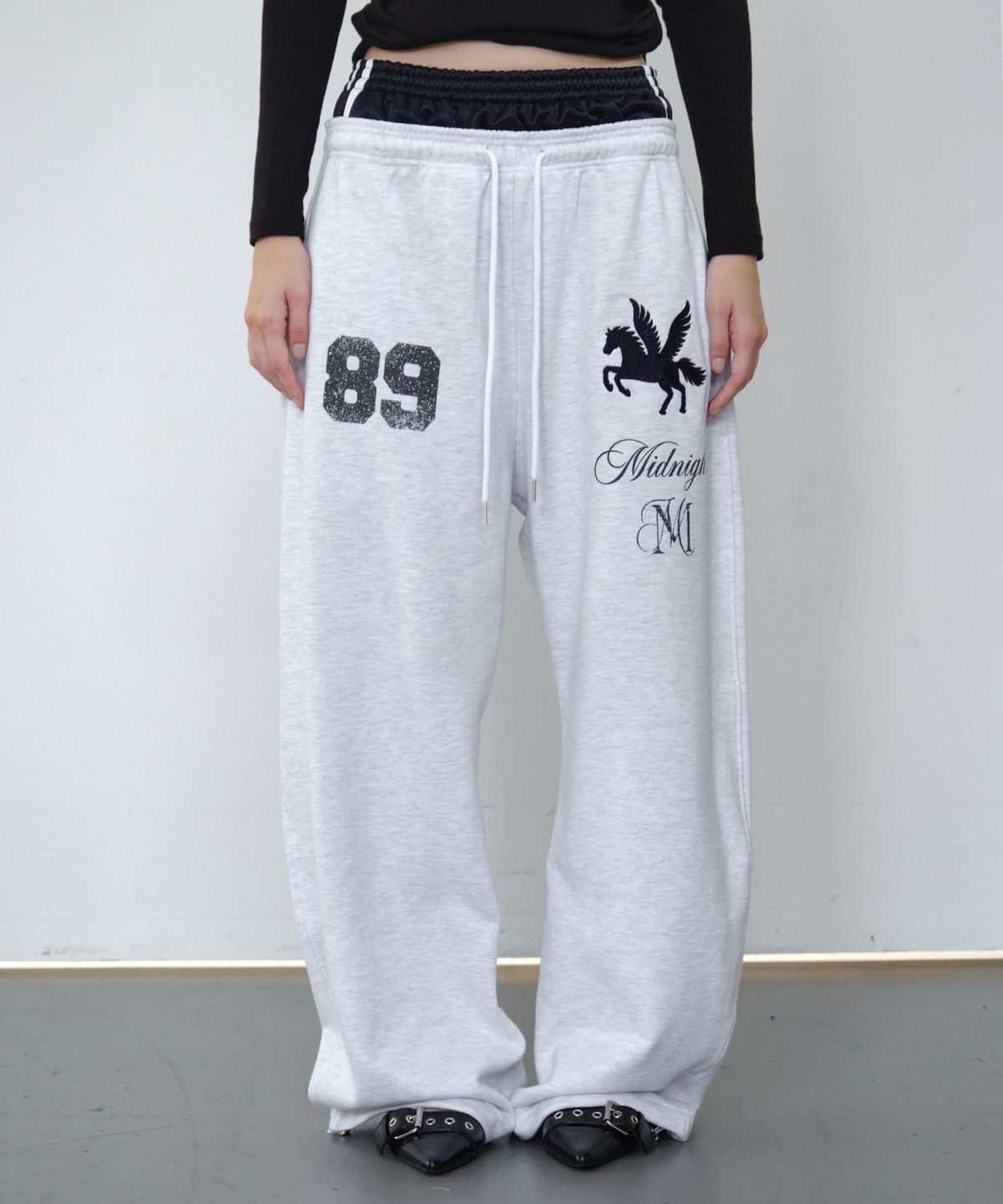 미드나잇 무브(MIDNIGHT MOVE) horse pants (off white)