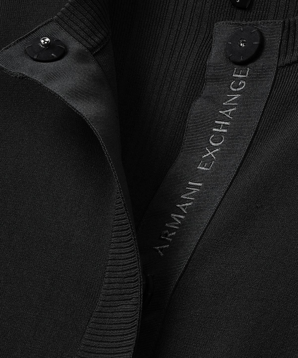 아르마니 익스체인지(ARMANI EXCHANGE) 여성 히든 스냅 버튼 니트 가디건 _블랙_A425332503
