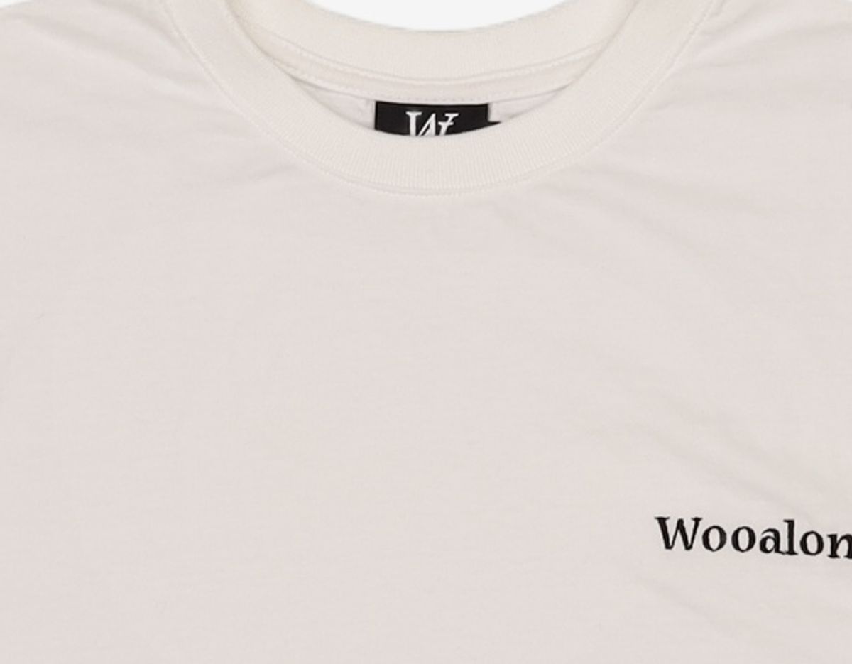 우알롱(WOOALONG) 반소매 티셔츠 XS