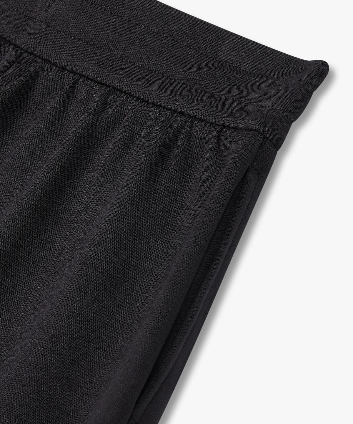 아르마니 익스체인지(ARMANI EXCHANGE) 여성 핫픽스 롤업 헴 밴딩 팬츠 _블랙_A425141501