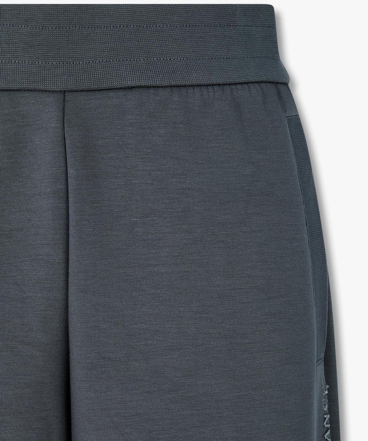 아르마니 익스체인지(ARMANI EXCHANGE) 여성 톤온톤 자수 로고 조거 팬츠 _스틸그레이_A425341507