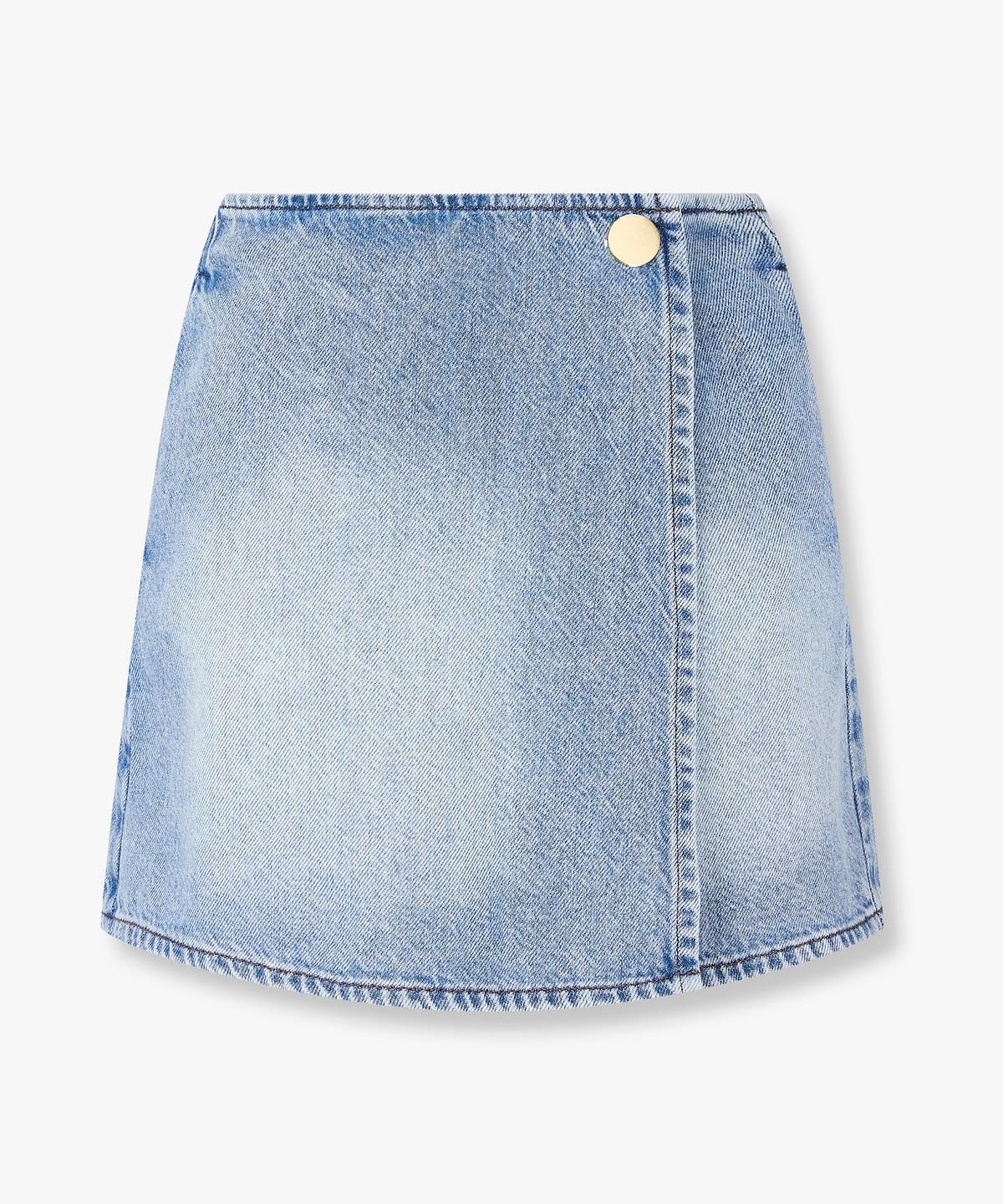 아르마니 익스체인지(ARMANI EXCHANGE) 여성 스냅 버튼 랩 데님 쇼츠 _블루_A426141507
