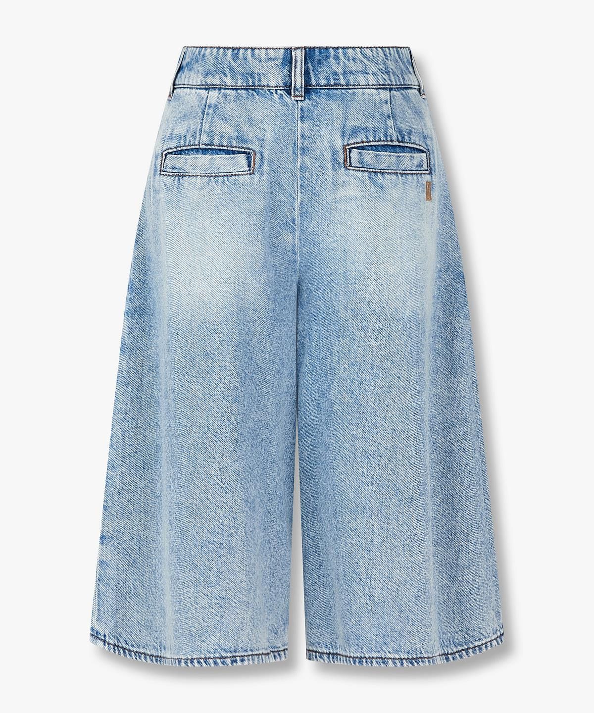 아르마니 익스체인지(ARMANI EXCHANGE) 여성 투 턱 플리티드 데님 쇼츠 _블루_A426140509
