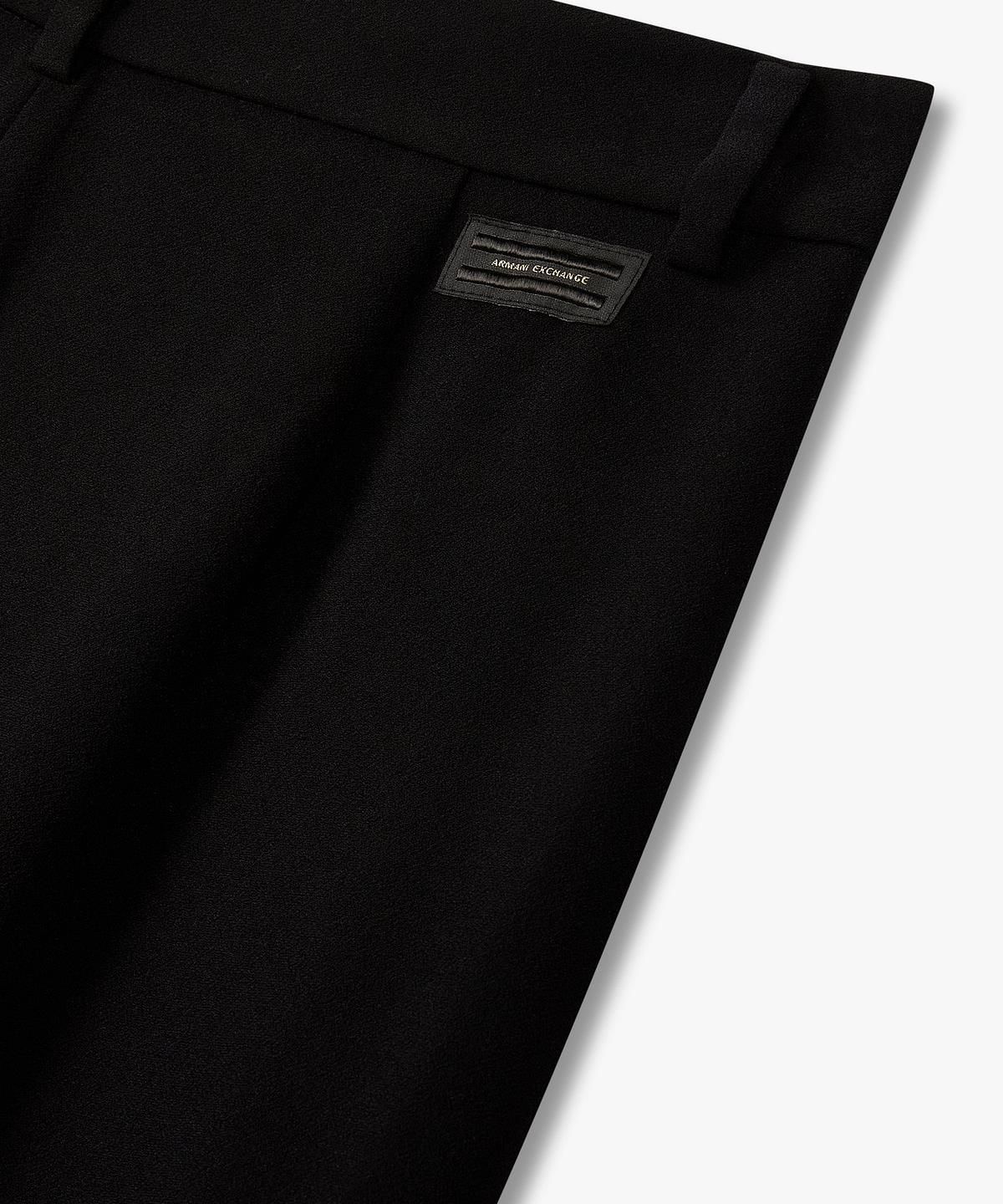 아르마니 익스체인지(ARMANI EXCHANGE) 여성 원 턱 플리츠 와이드 팬츠 _블랙_A426141505