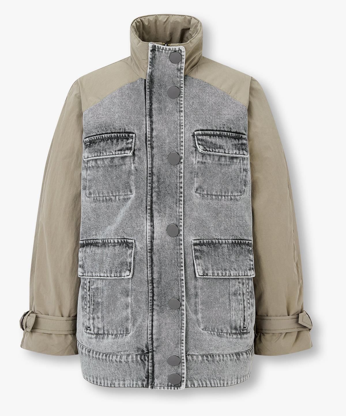 아르마니 익스체인지(ARMANI EXCHANGE) 여성 데님 패치 하이넥 패딩 자켓 _그레이_A425310520