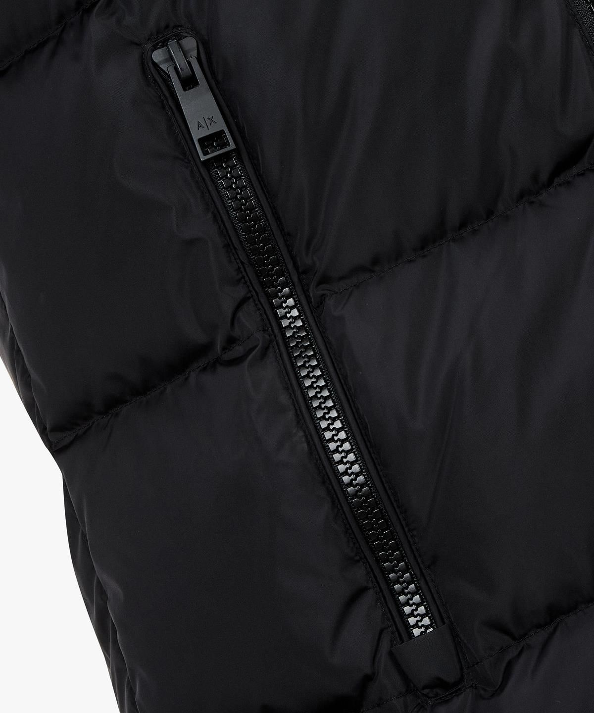 아르마니 익스체인지(ARMANI EXCHANGE) 여성 로고 패치 후디드 다운 패딩 코트 _블랙_A425310500