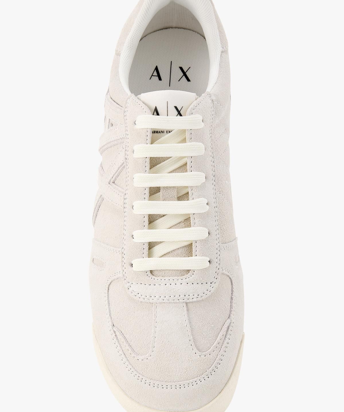 아르마니 익스체인지(ARMANI EXCHANGE) 남성 사이드 로고 스웨이드 스니커즈 _화이트_A416175002