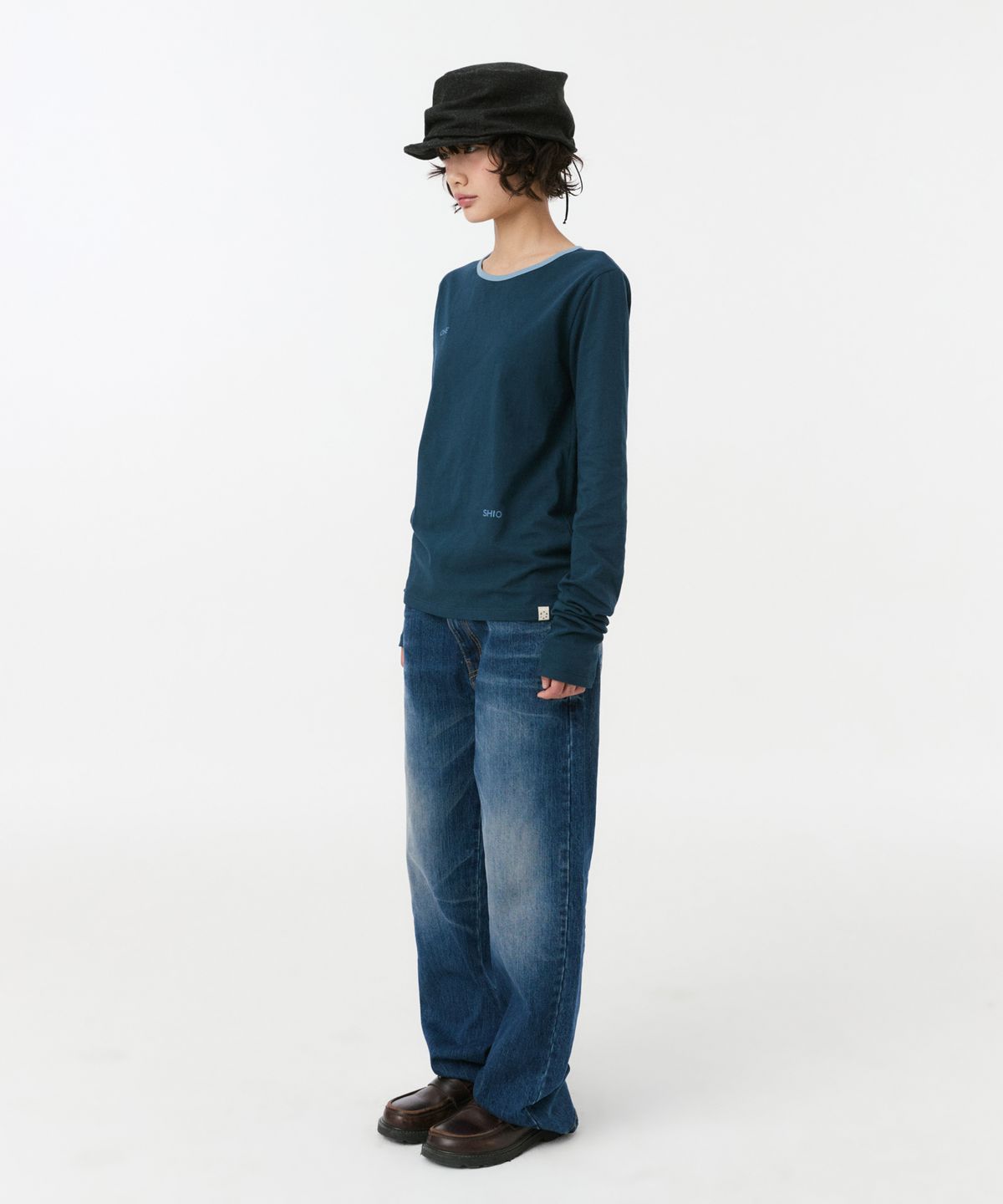 오헤시오(OHESHIO) LETTERING LOGO LONG SLEEVE, NAVY