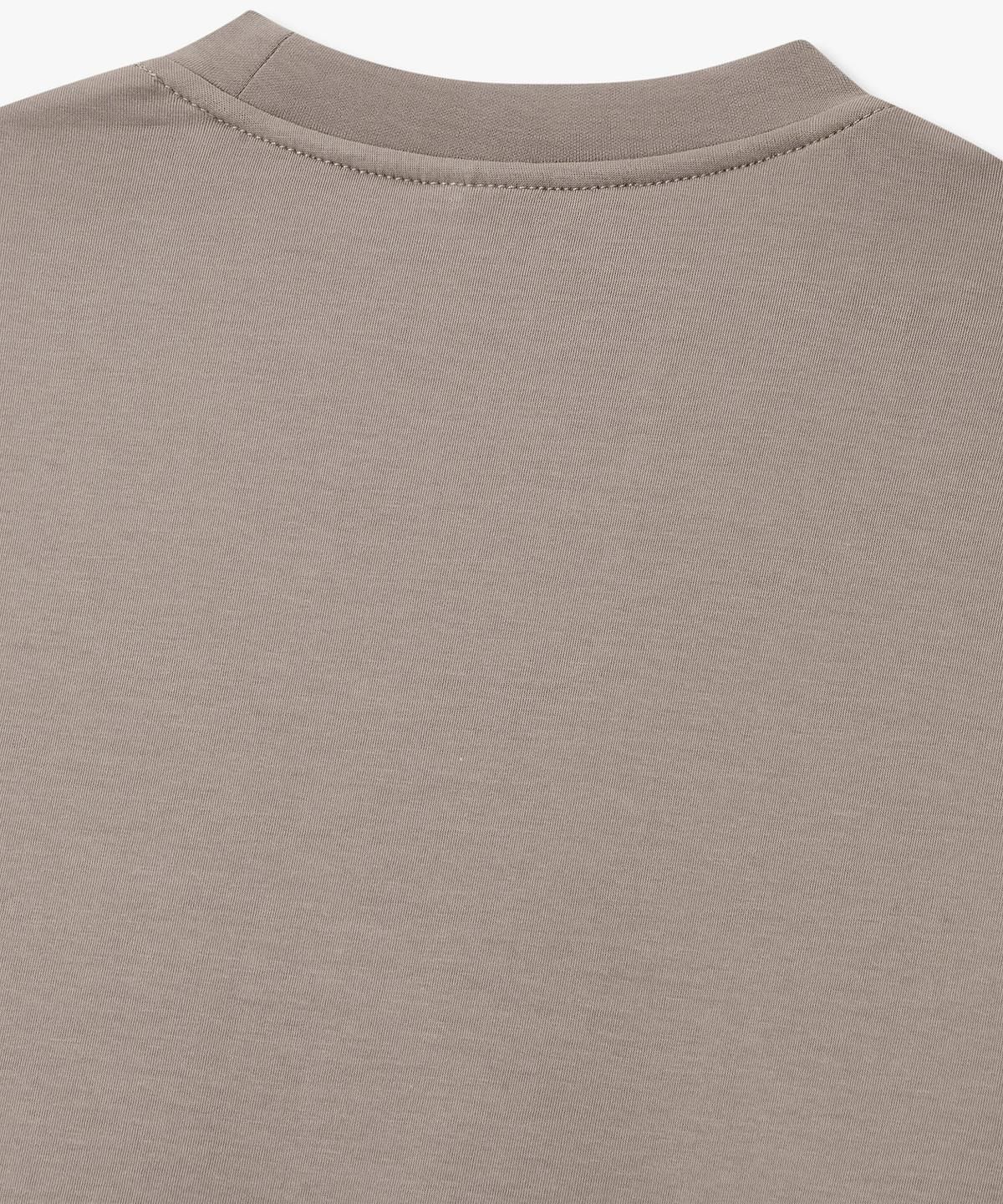 아르마니 익스체인지(ARMANI EXCHANGE) 남성 스트레치 자수 로고 맨투맨 _초코_A416131004