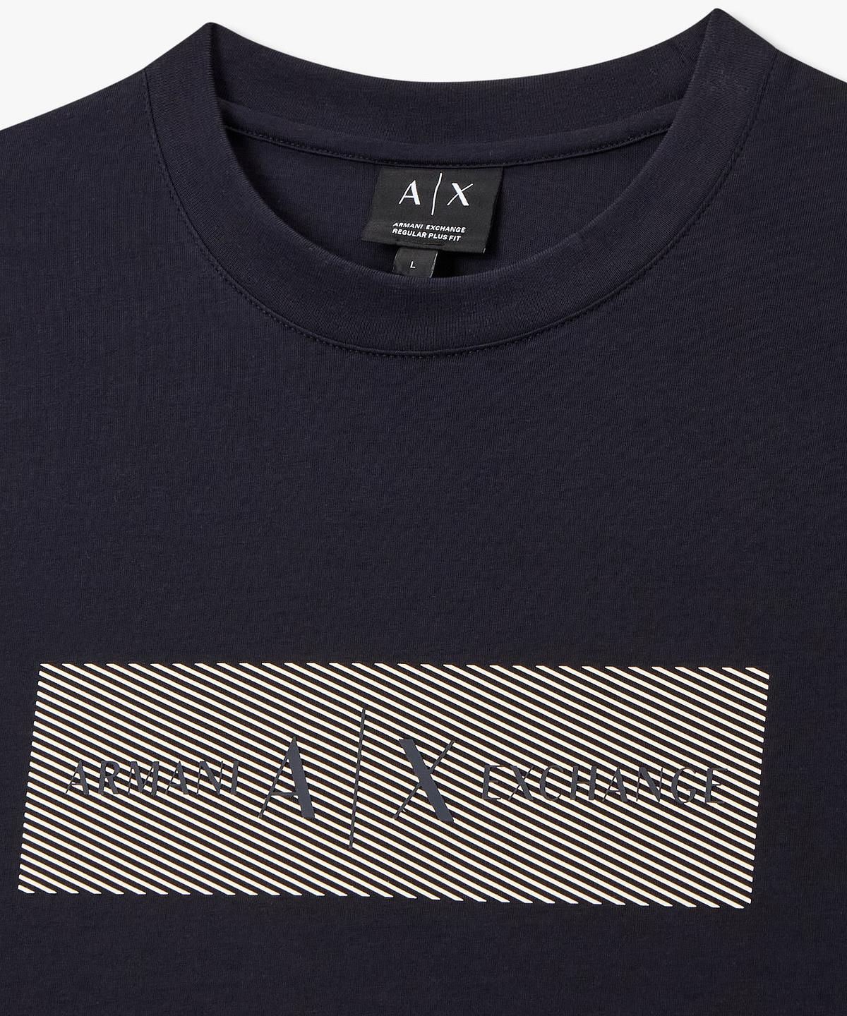 아르마니 익스체인지(ARMANI EXCHANGE) 남성 로고 프린트 롱 슬리브 티셔츠 _다크 네이비_A416130030