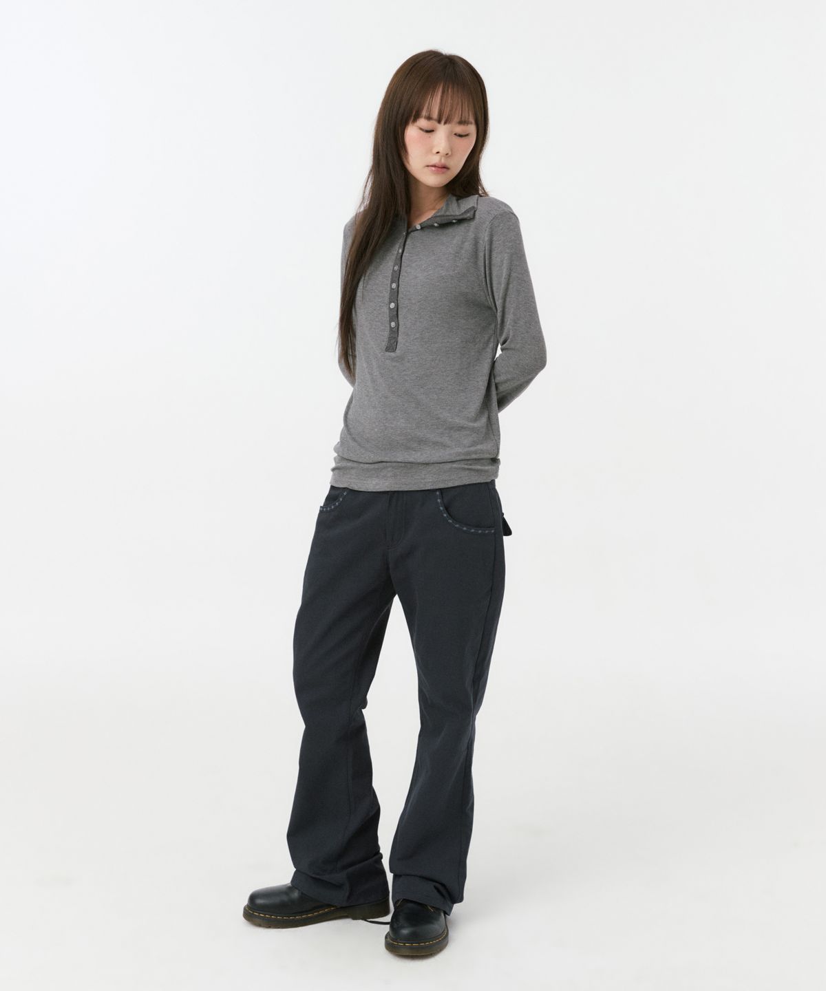 오헤시오(OHESHIO) BUTTON SLIM LONG SLEEVE, CHARCOAL