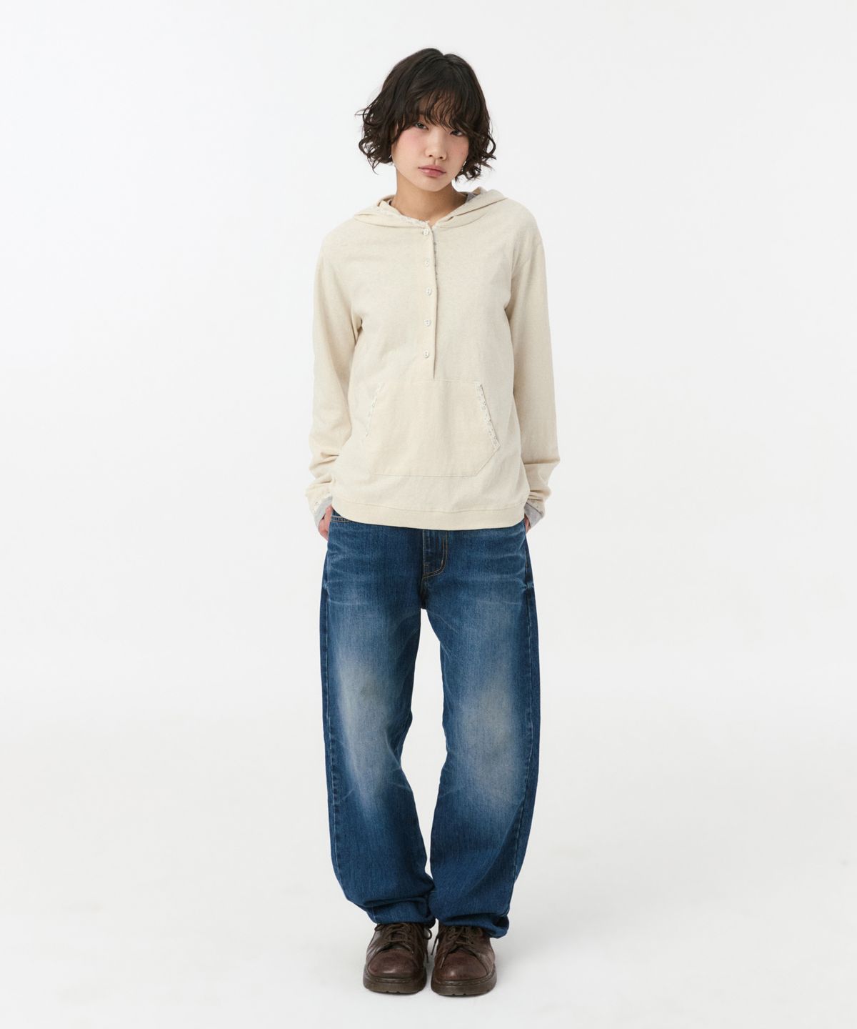 오헤시오(OHESHIO) FLORAL BUTTON HOODED LONG SLEEVE, IVORY