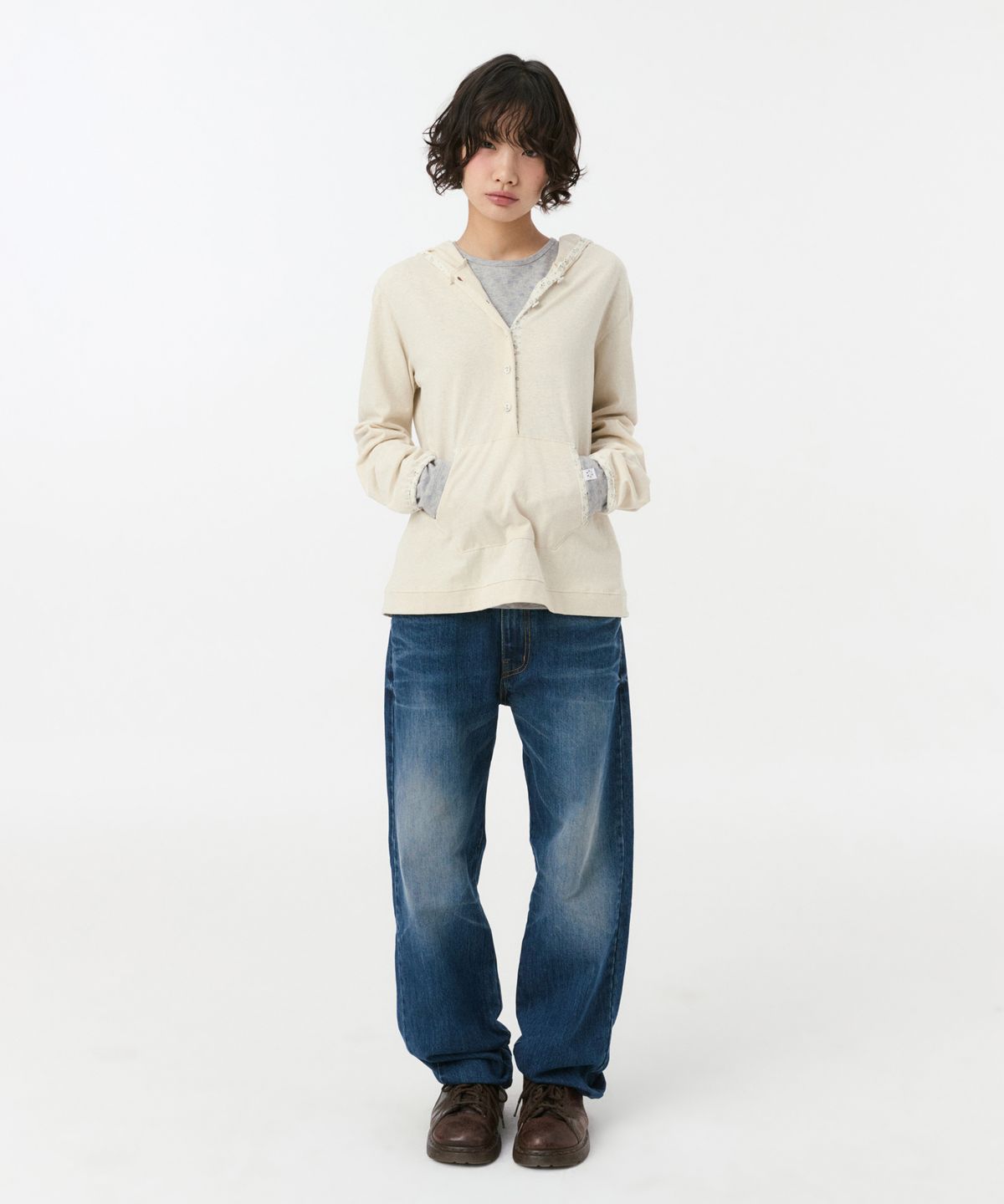 오헤시오(OHESHIO) FLORAL BUTTON HOODED LONG SLEEVE, IVORY