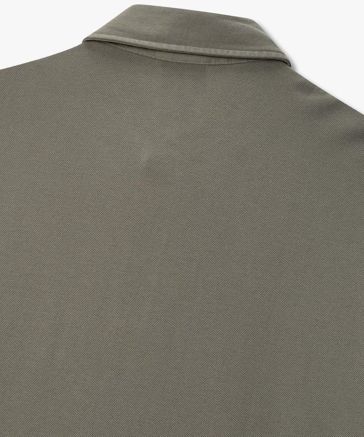 아르마니 익스체인지(ARMANI EXCHANGE) 남성 로고 자수 피케 폴로 셔츠 _카키 브라운_A416131016