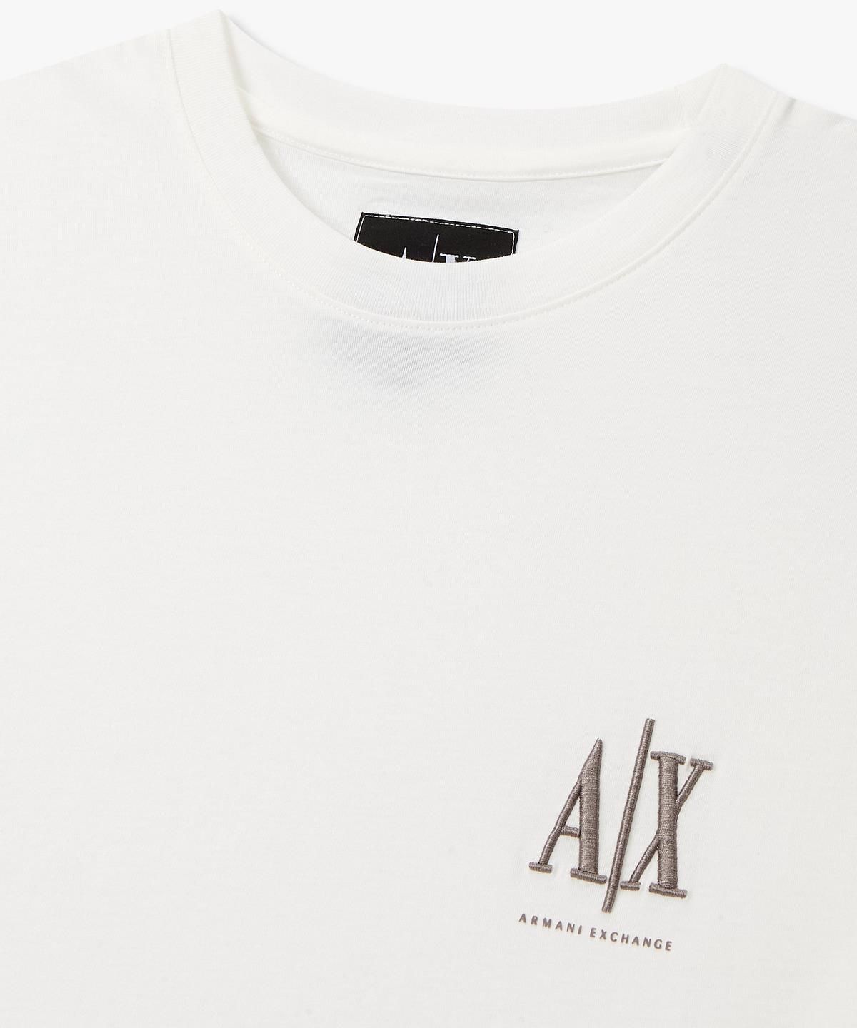 아르마니 익스체인지(ARMANI EXCHANGE) 남성 엠보 로고 자수 티셔츠 _오프 화이트_A416130901