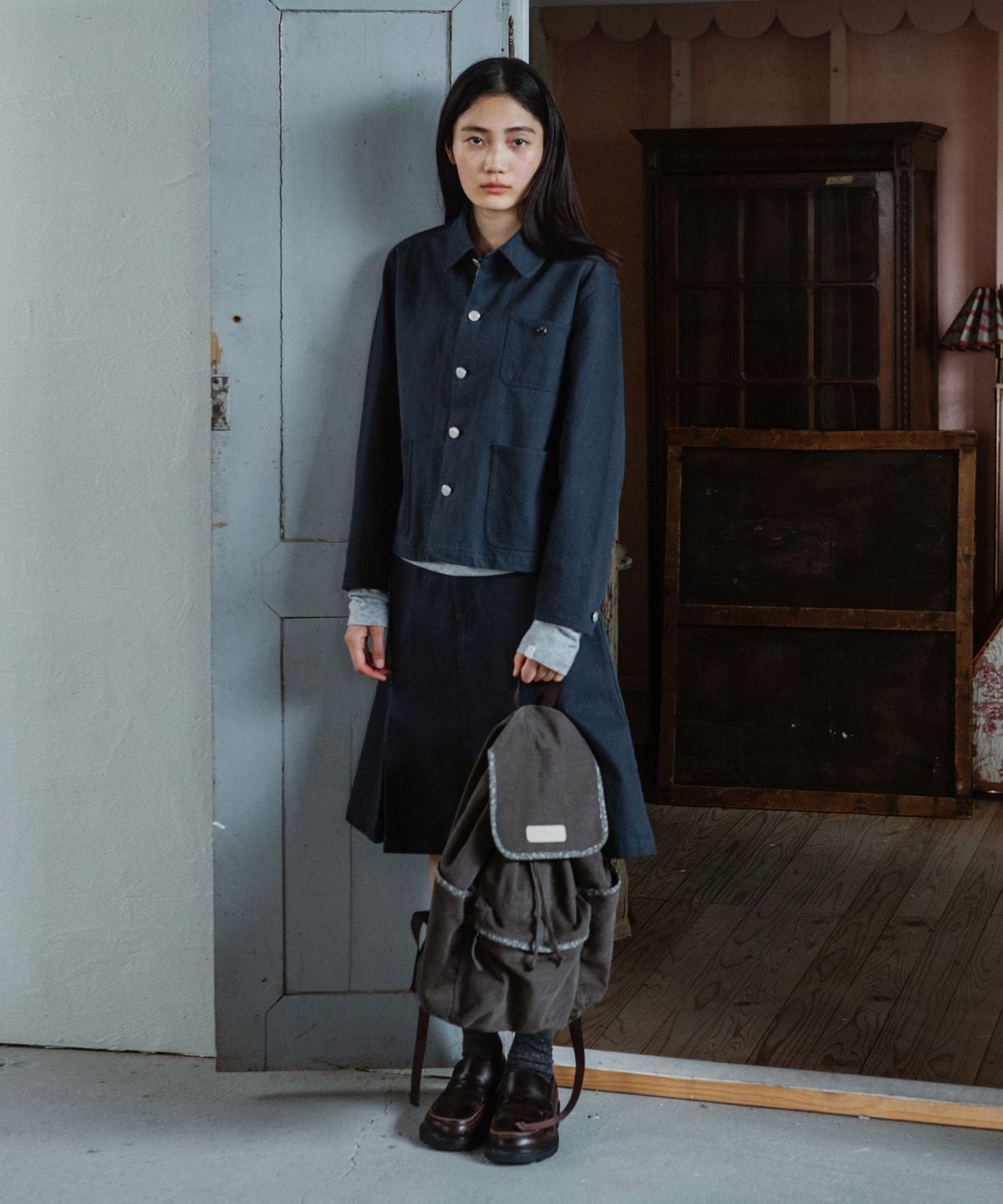 오헤시오(OHESHIO) FLORAL LINE PLEATED MIDI SKIRT, NAVY