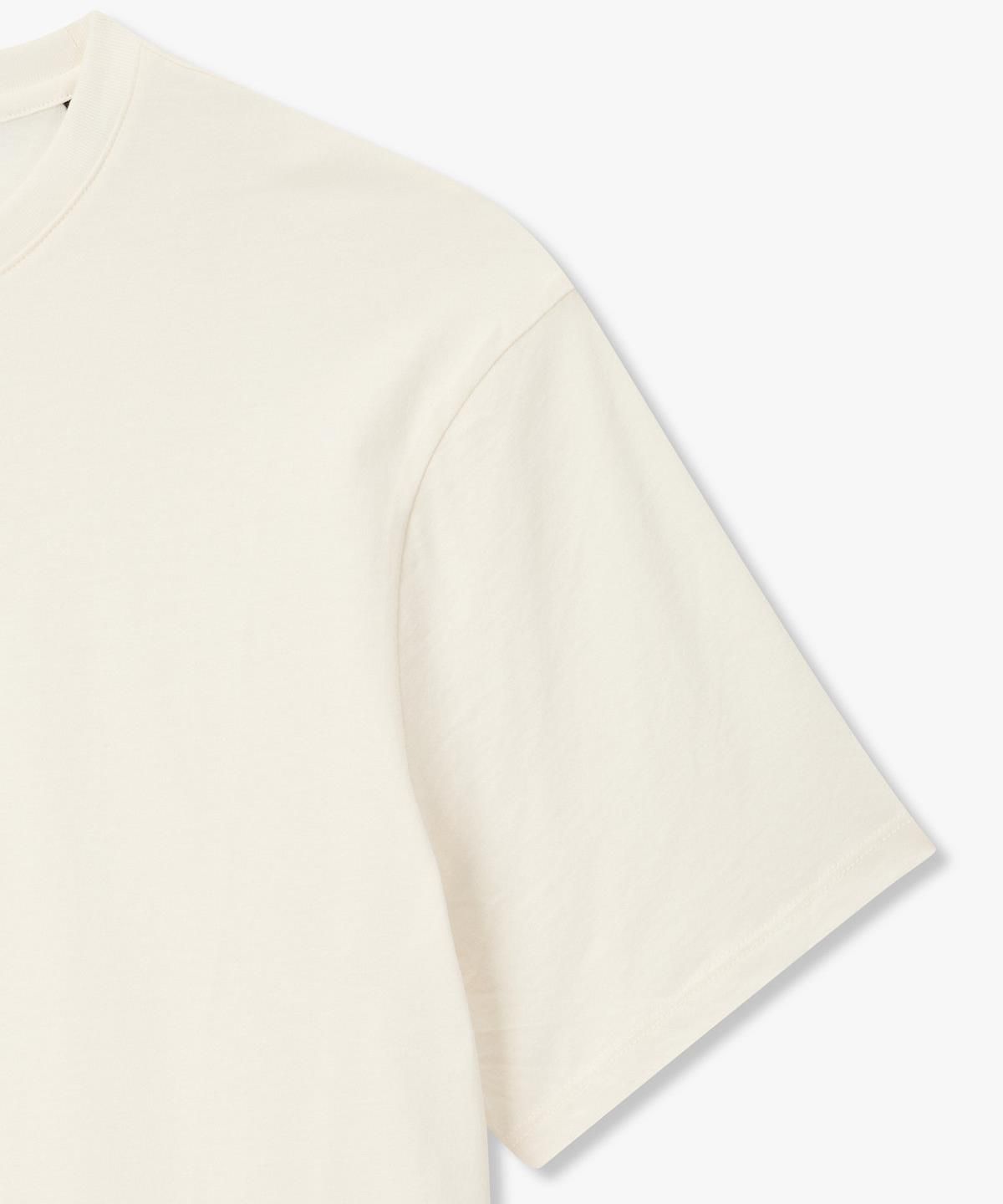 아르마니 익스체인지(ARMANI EXCHANGE) 남성 웨빙 로고 패치 크루넥 티셔츠 _크림_A416130010