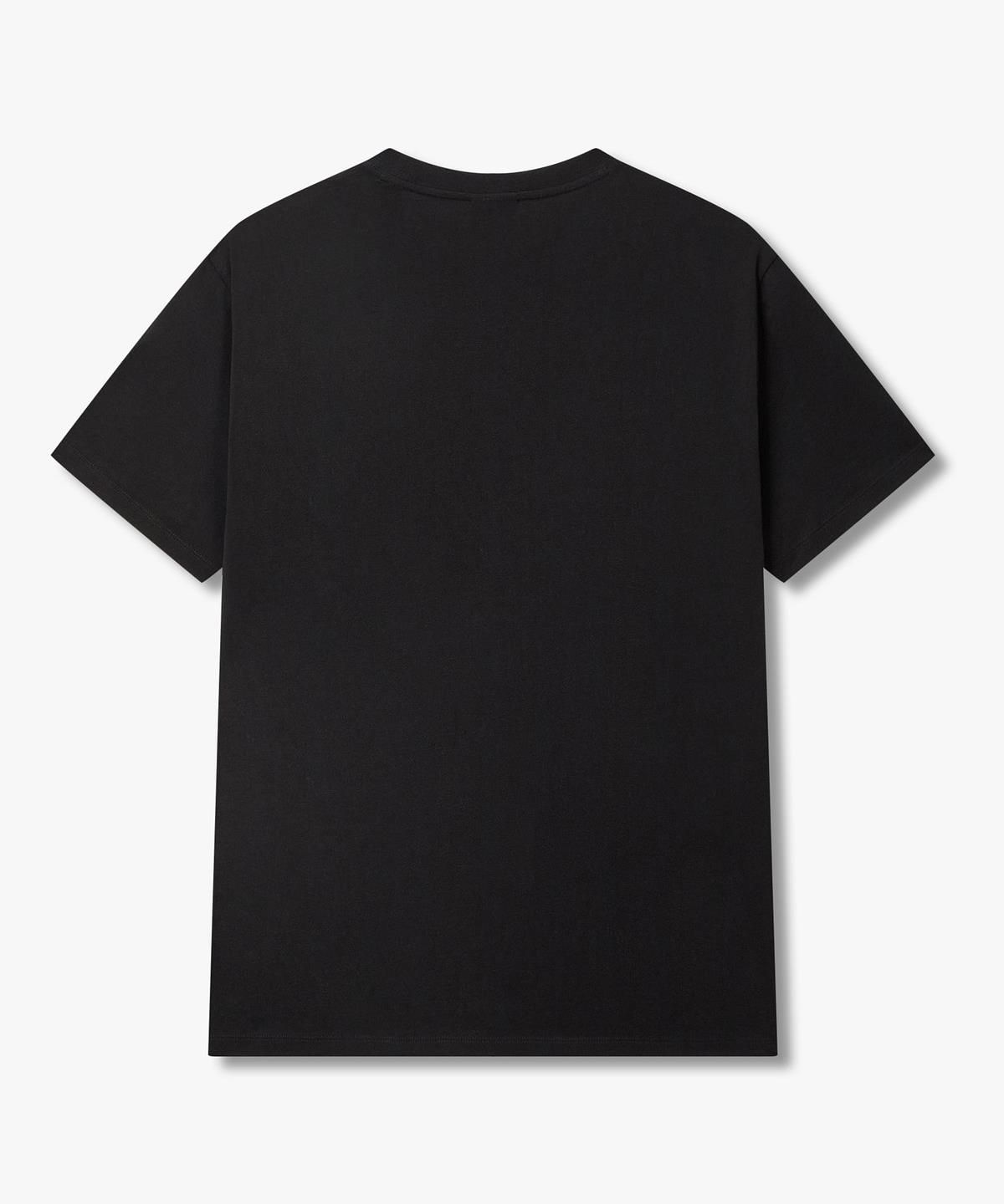 아르마니 익스체인지(ARMANI EXCHANGE) 남성 스퀘어 플라워 패치 티셔츠 _블랙_A416130047