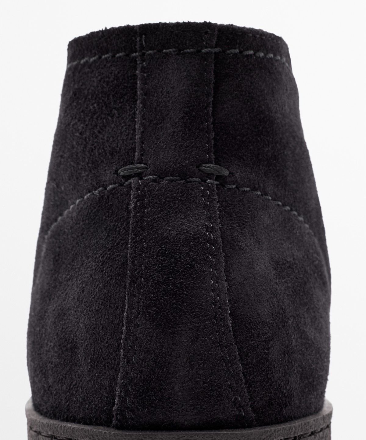 마시모두띠(MASSIMO DUTTI) 스플릿 스웨이드 스티치 디테일 부티 슈즈
