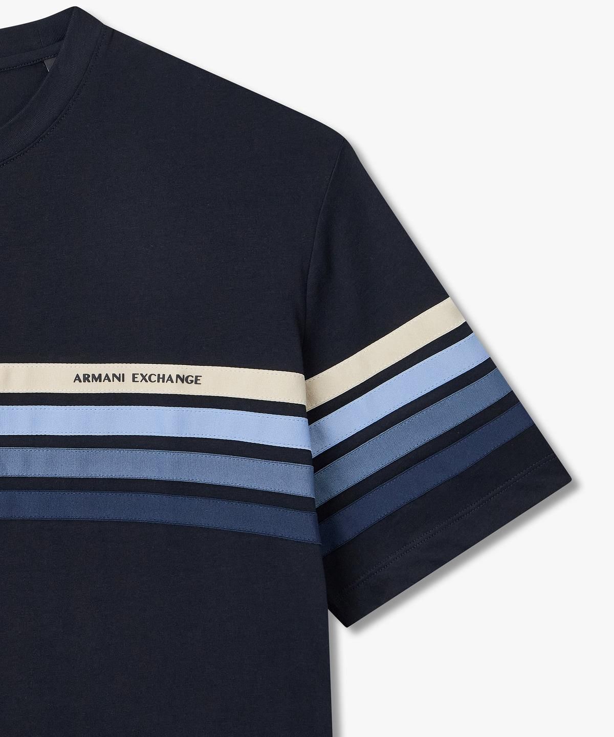 아르마니 익스체인지(ARMANI EXCHANGE) 남성 스트라이프 레귤러 핏 티셔츠 _다크 네이비_A416130031