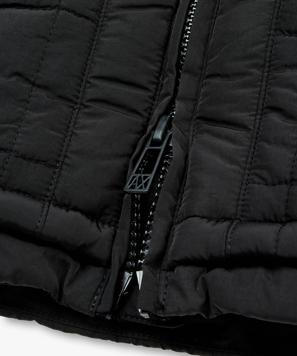 아르마니 익스체인지(ARMANI EXCHANGE) 남성 나일론 스퀘어 퀼팅 블루종 _블랙_A416110004