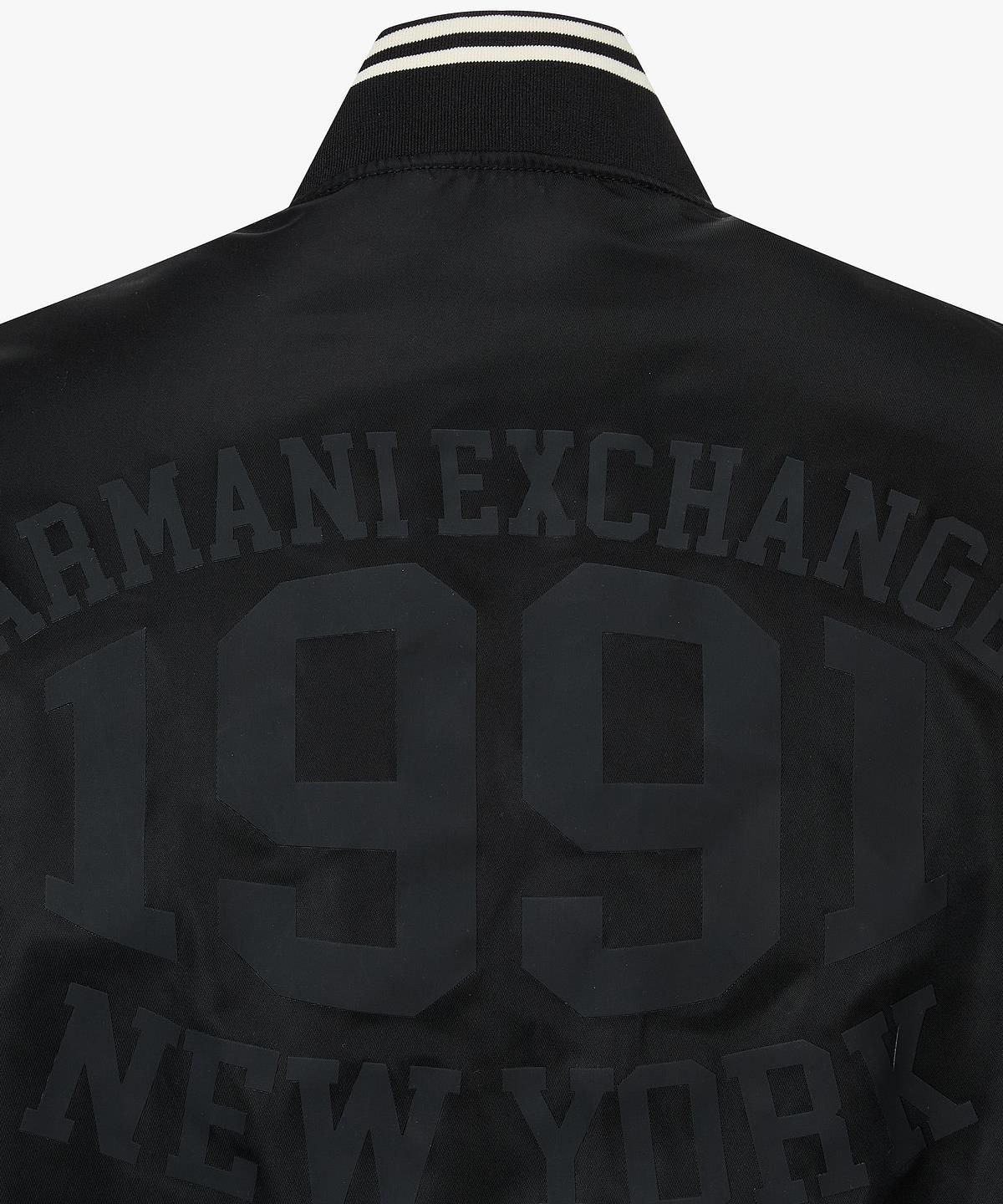 아르마니 익스체인지(ARMANI EXCHANGE) 남성 스트라이프 시보리 블루종 자켓 _블랙_A416110008