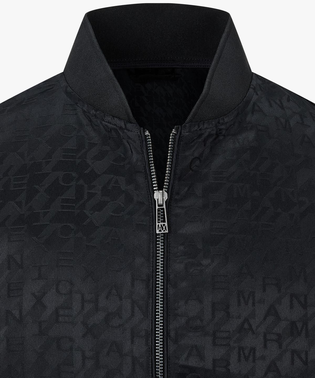 아르마니 익스체인지(ARMANI EXCHANGE) 남성 로고 패턴 새틴 블루종 자켓 _다크 네이비_A416110011