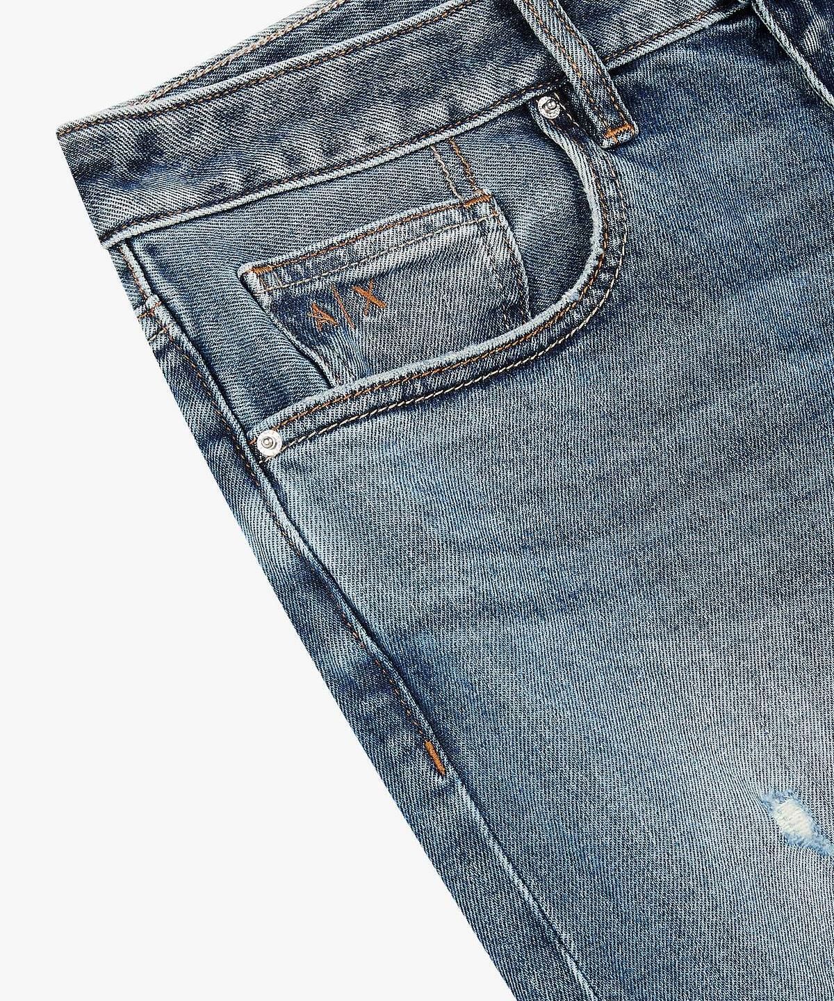 아르마니 익스체인지(ARMANI EXCHANGE) 남성 디스트로이드 슬림 핏 데님 팬츠 _블루_A416140009