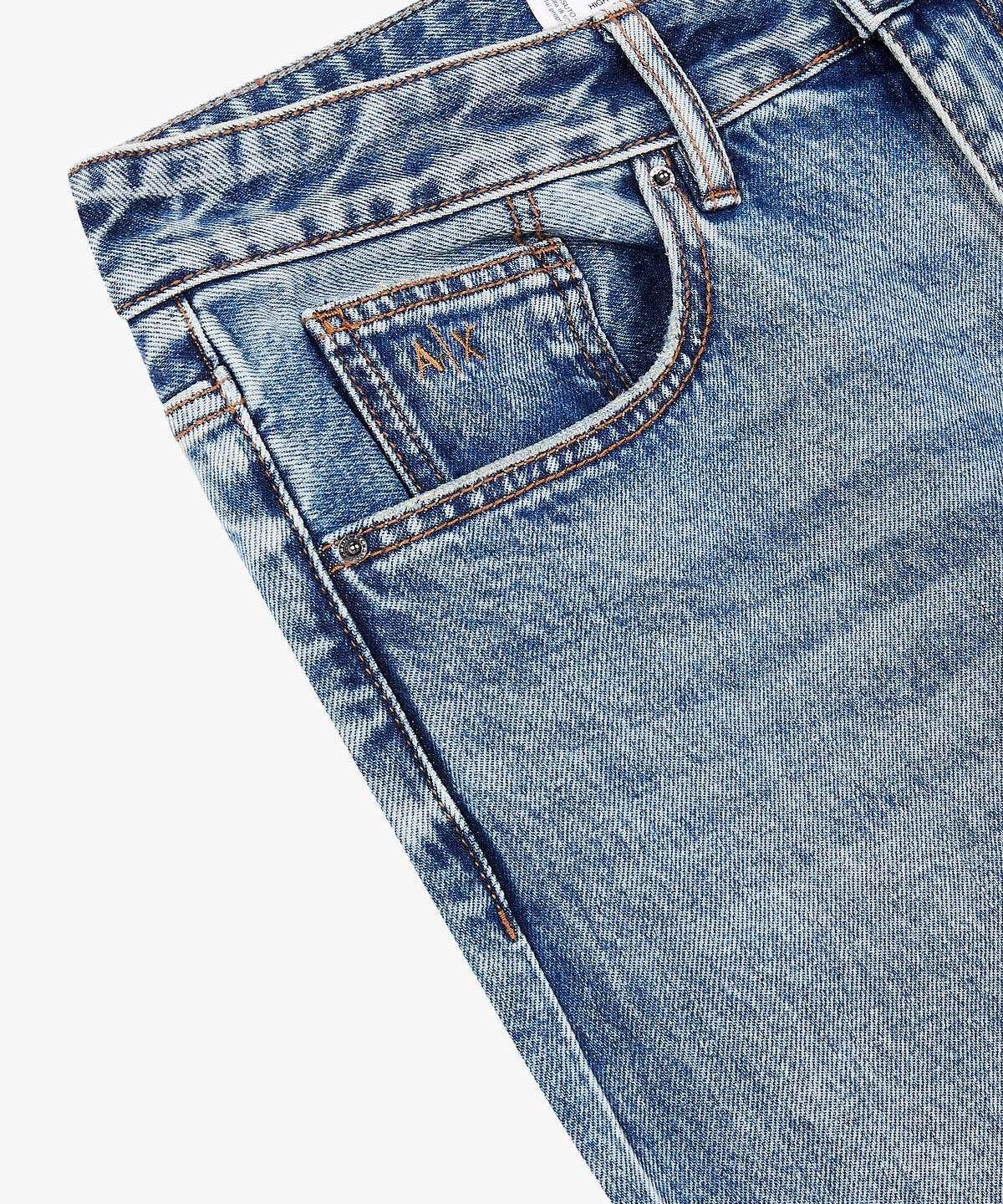 아르마니 익스체인지(ARMANI EXCHANGE) 남성 컴포트 슬림 핏 데님 팬츠 _블루_A416140002