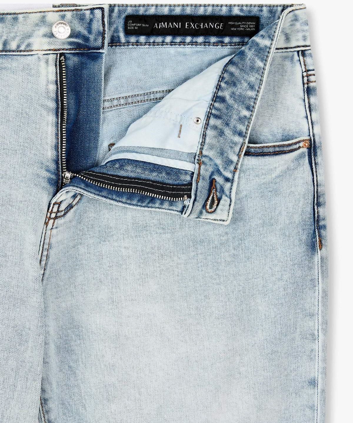 아르마니 익스체인지(ARMANI EXCHANGE) 남성 스트레치 컴포트 슬림 진 _라이트 블루_A416140003