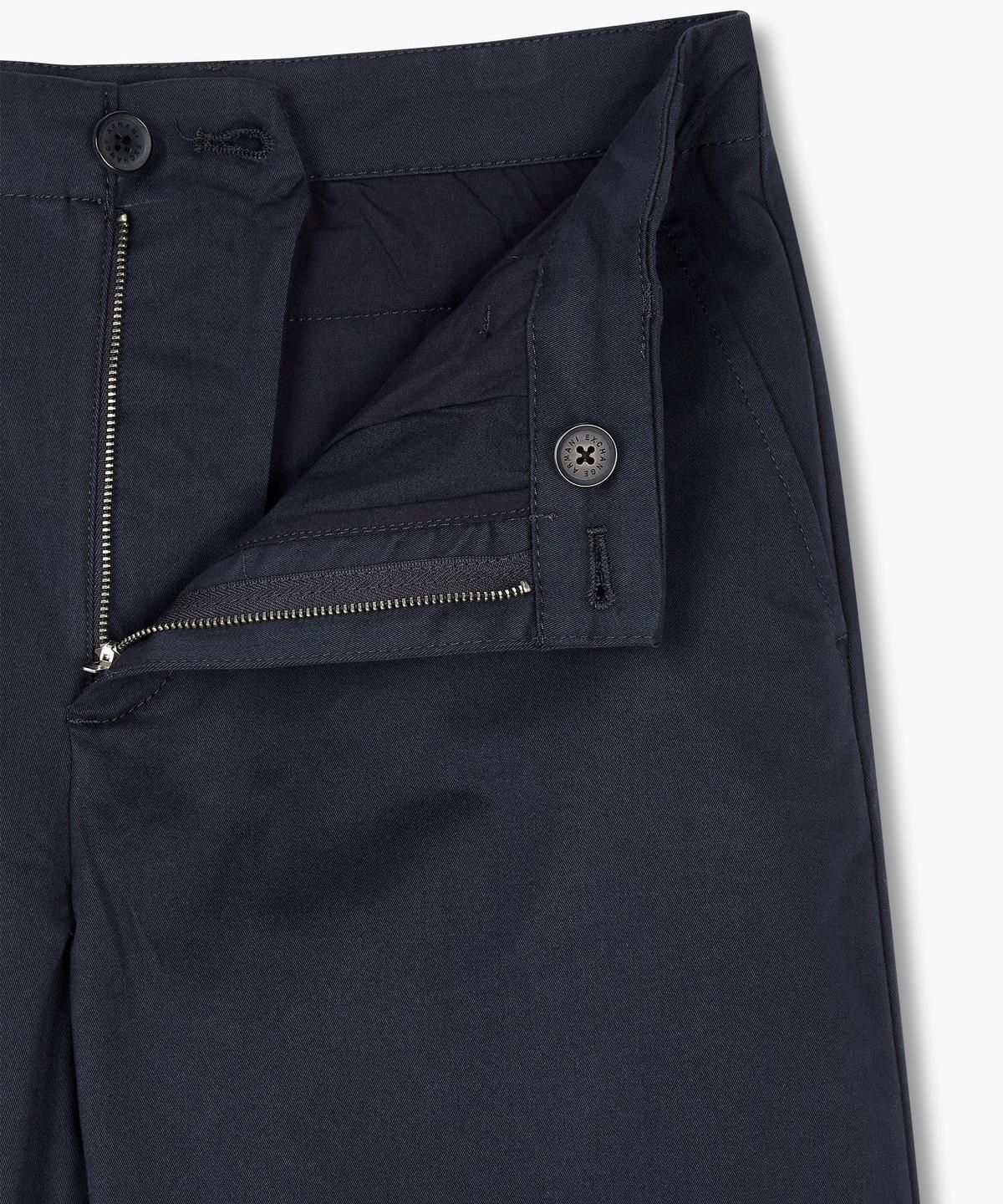 아르마니 익스체인지(ARMANI EXCHANGE) 남성 백 메탈 로고 스트레치 코튼 팬츠 _네이비_A414342003