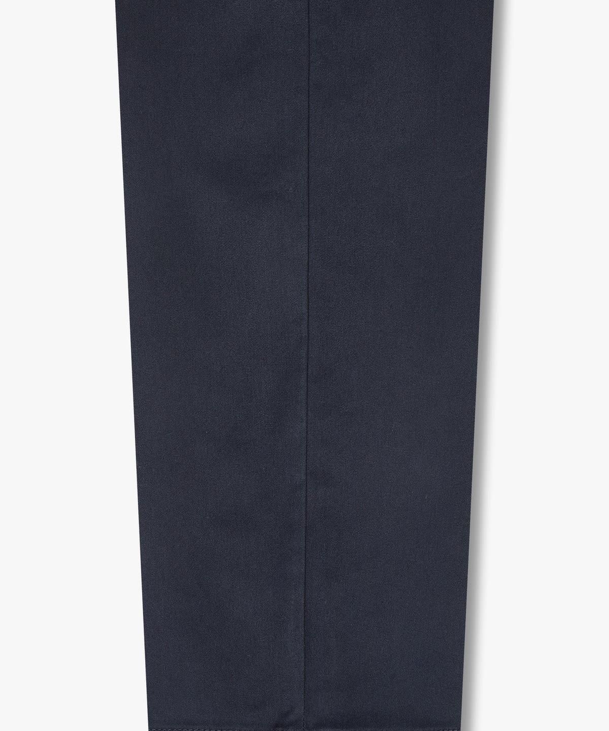 아르마니 익스체인지(ARMANI EXCHANGE) 남성 백 메탈 로고 스트레치 코튼 팬츠 _네이비_A414342003