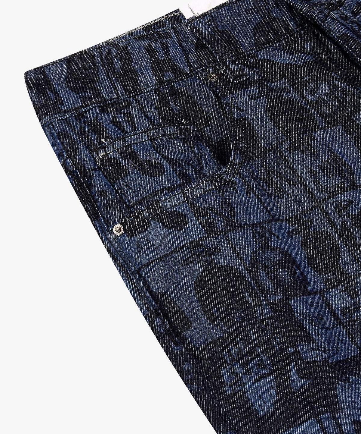 아르마니 익스체인지(ARMANI EXCHANGE) 남성 프린트 그래픽 데님 배기 쇼츠 _다크 블루_A416140012