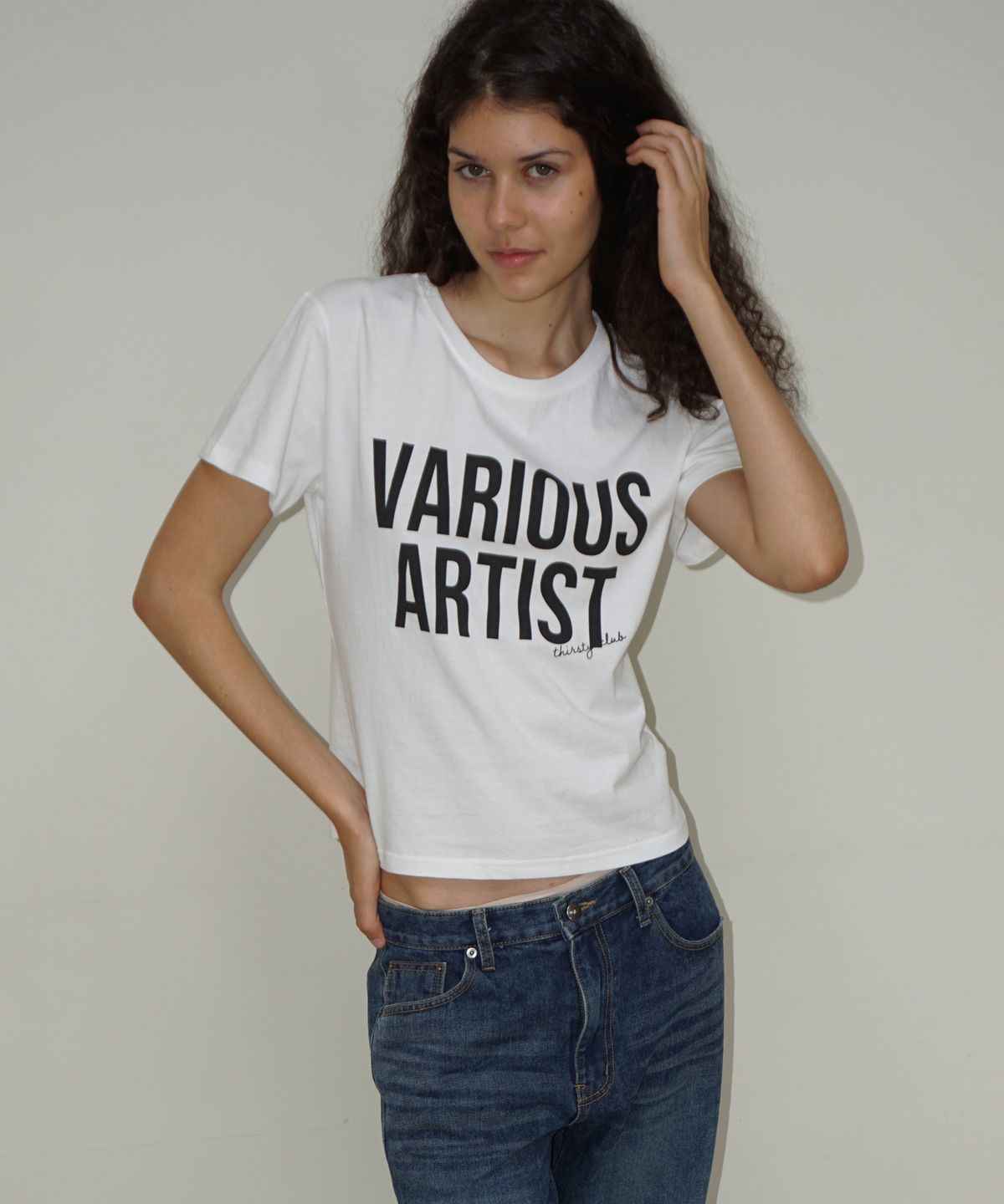떨스티클럽(THIRSTYCLUB) VA graphic t shirt - White